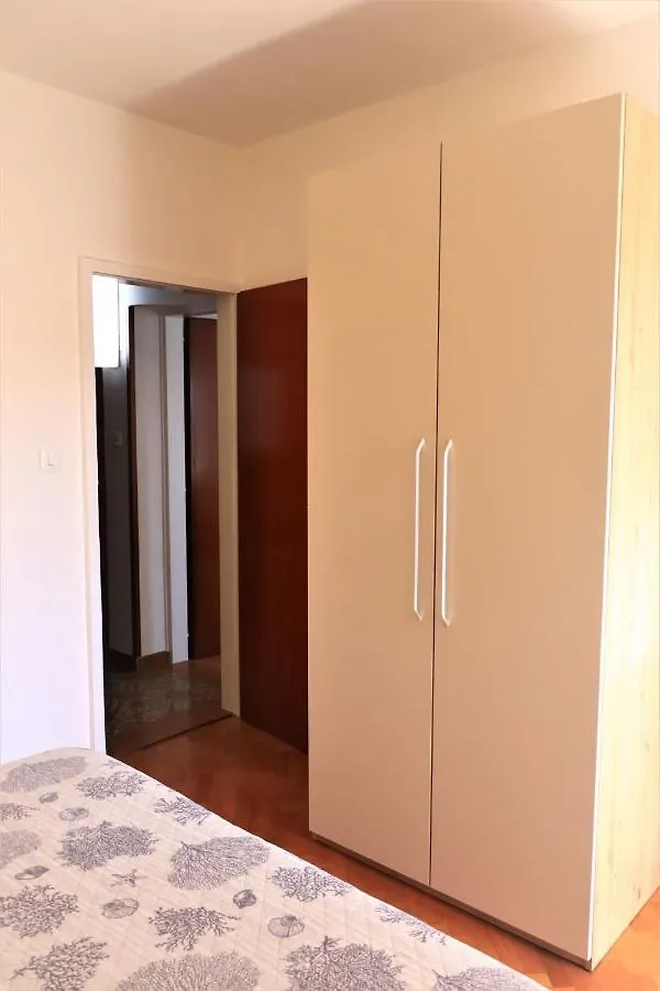 Family Rooms Moela Umag Gasthuis