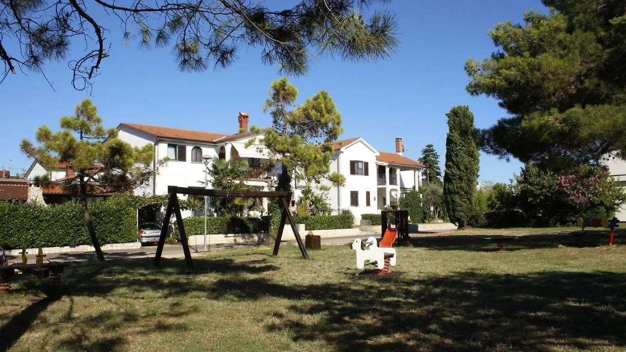 Family Rooms Moela Umag